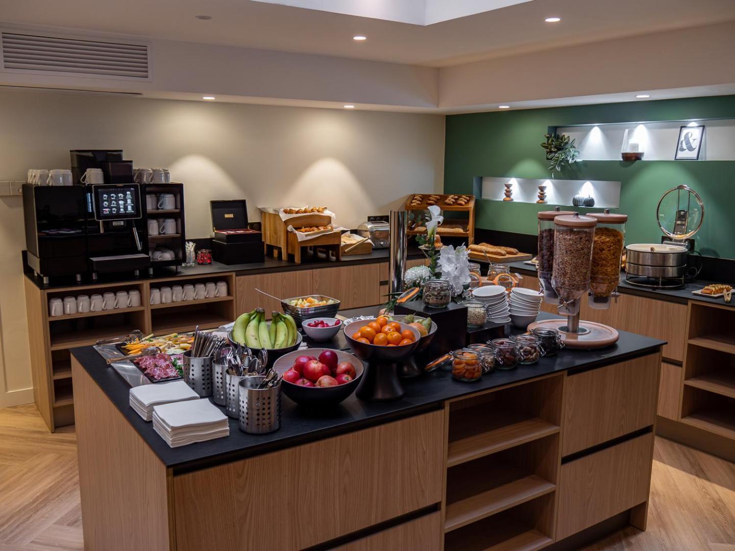 Couvent Du Franciscain Centre Hotel 3*